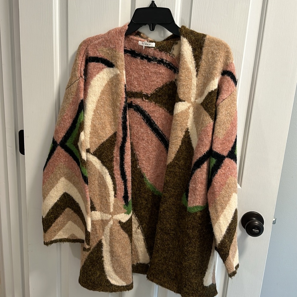 Boutique StitchDrop Sweater Cardigan small